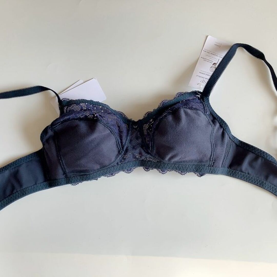 Simone Perele(シモーヌペレール)のC70☆Simone Perele　シモーヌ ペレール　フランスノンワイヤーブラ レディースの下着/アンダーウェア(ブラ)の商品写真