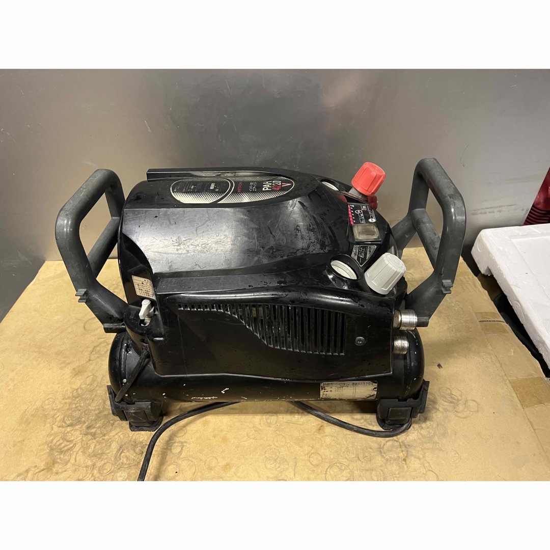 高圧常圧コンプレッサー 日立PAH4220V 動作OK品 4分50秒で満タン 高圧常圧コンプレッサー 日立PAH4220V 動作OK品 4分50秒で満タン