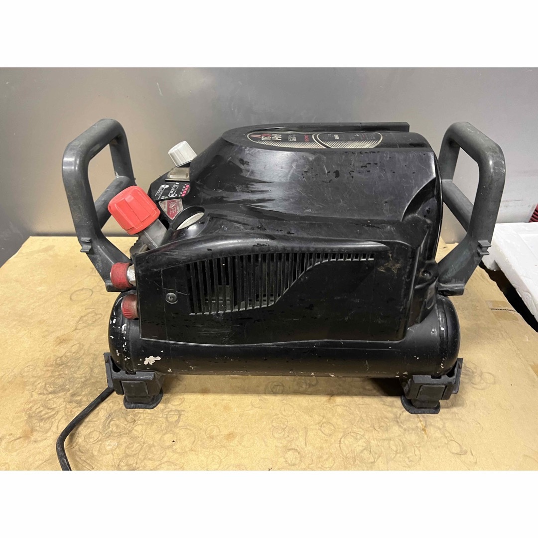 人気ブラドン 日立PAH4220V 高圧常圧コンプレッサー 動作OK品 工具/メンテナンス - 4分50秒で満タン メンテナンス
