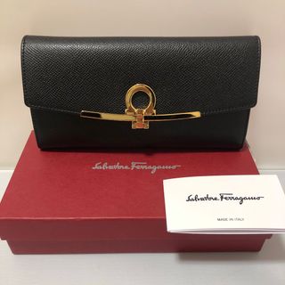 匿名発送❤️ferragamo 23cm/5.5B ヴァラ カーフレザー 美品 黒