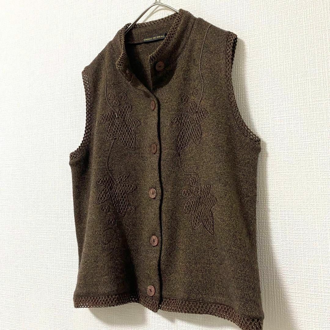 natuRAL vintage(ナチュラルヴィンテージ)のベスト ジレ ボタニカル 総柄 刺繍 ウール レトロボタン ヴィンテージ M メンズのトップス(ベスト)の商品写真