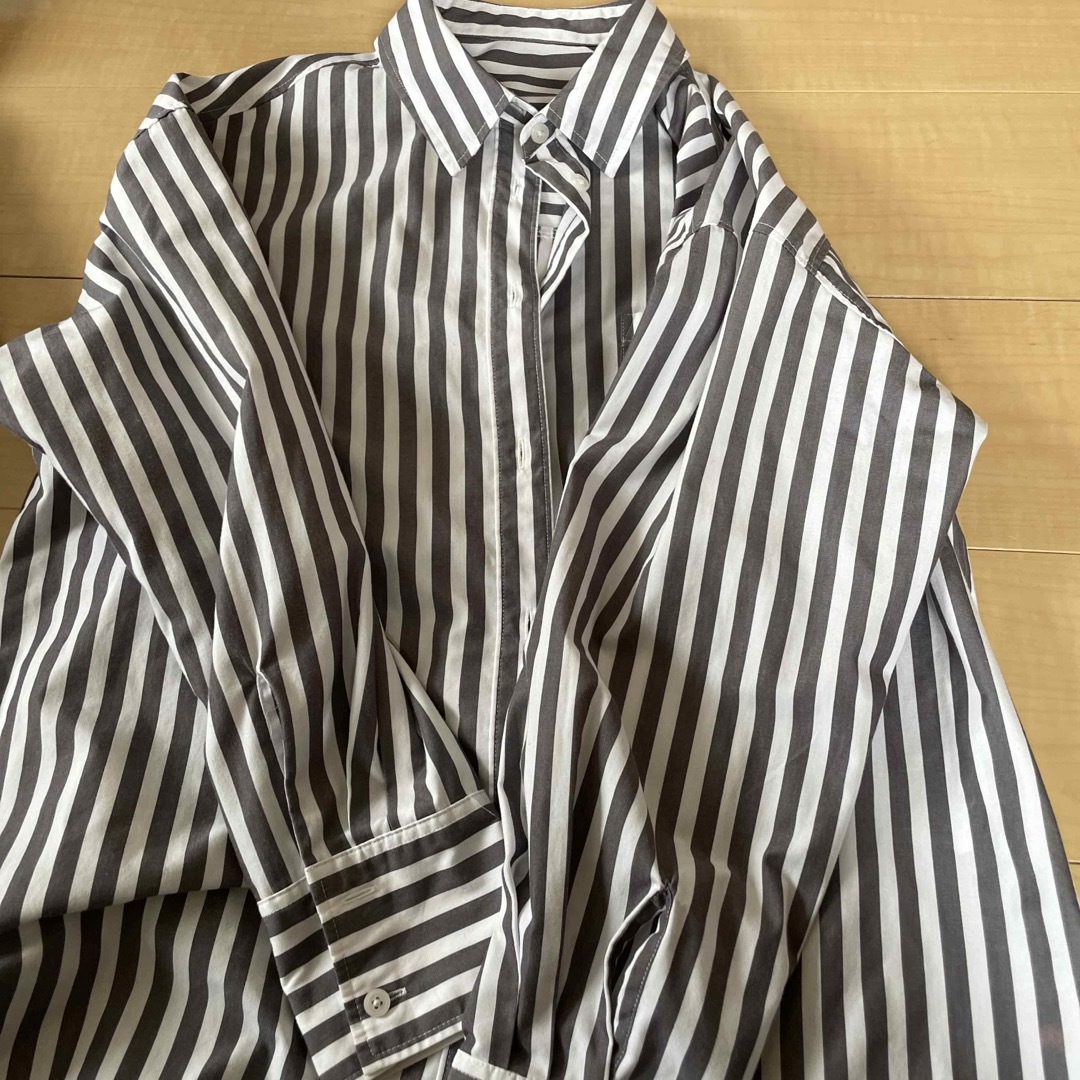 GU(ジーユー)のGU オーバーサイズシャツ　ストライプ レディースのトップス(シャツ/ブラウス(長袖/七分))の商品写真