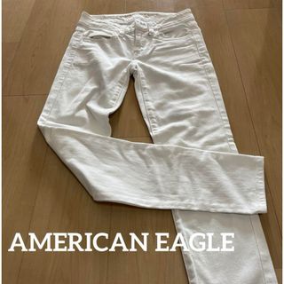 アメリカンイーグル(American Eagle)の00 AMERICAN EAGLE アメリカンイーグル　白　ホワイト　ストレッチ(デニム/ジーンズ)