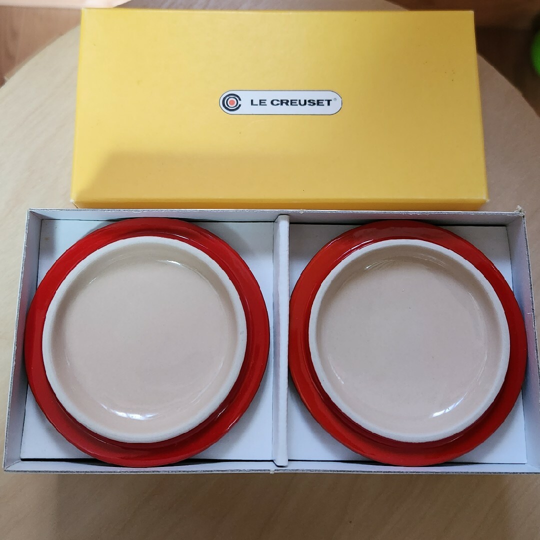 LE CREUSET(ルクルーゼ)のル・クルーゼ ラムカンS フタ付 910026-00 レッド インテリア/住まい/日用品のキッチン/食器(食器)の商品写真