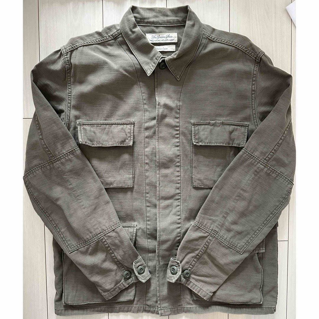 REMI RELIEF(レミレリーフ)のレミレリーフ ミリタリージャケット メンズのトップス(シャツ)の商品写真