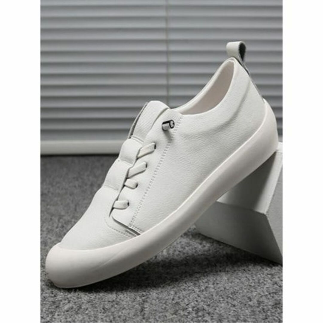 高級感 シンプル 革製 カジュアル メンズスニーカー ホワイトカラー 25㎝ メンズの靴/シューズ(スニーカー)の商品写真