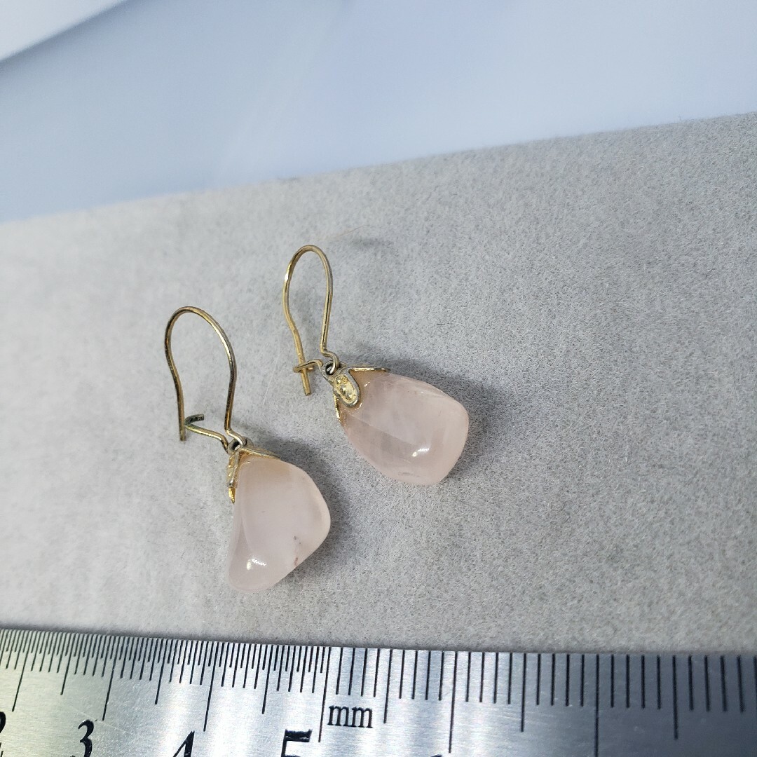 K18gf カルサイトピアス レディースのアクセサリー(ピアス)の商品写真