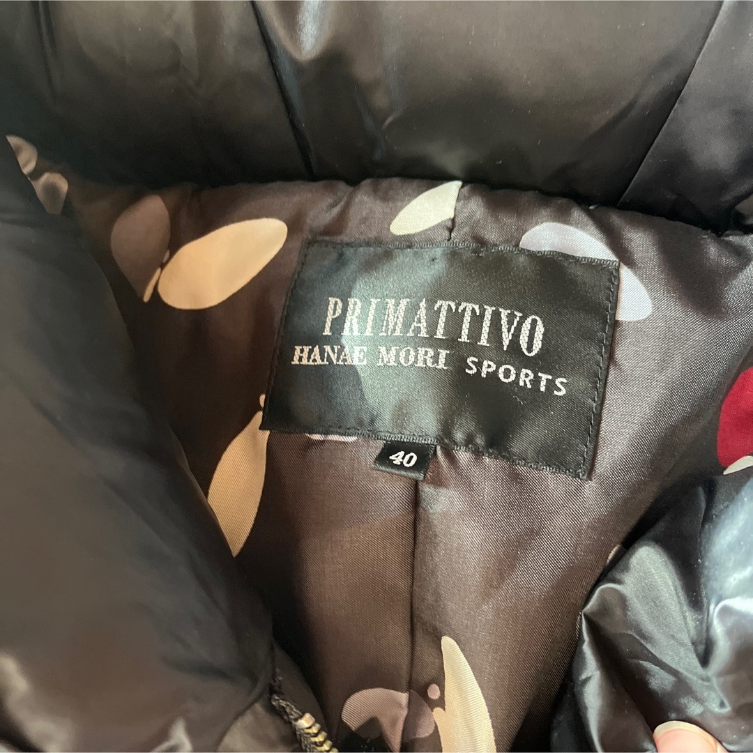HANAE MORI(ハナエモリ)のハナエモリPRIMATIVO SPORTS・黒ダウンコート40 レディースのジャケット/アウター(ダウンコート)の商品写真