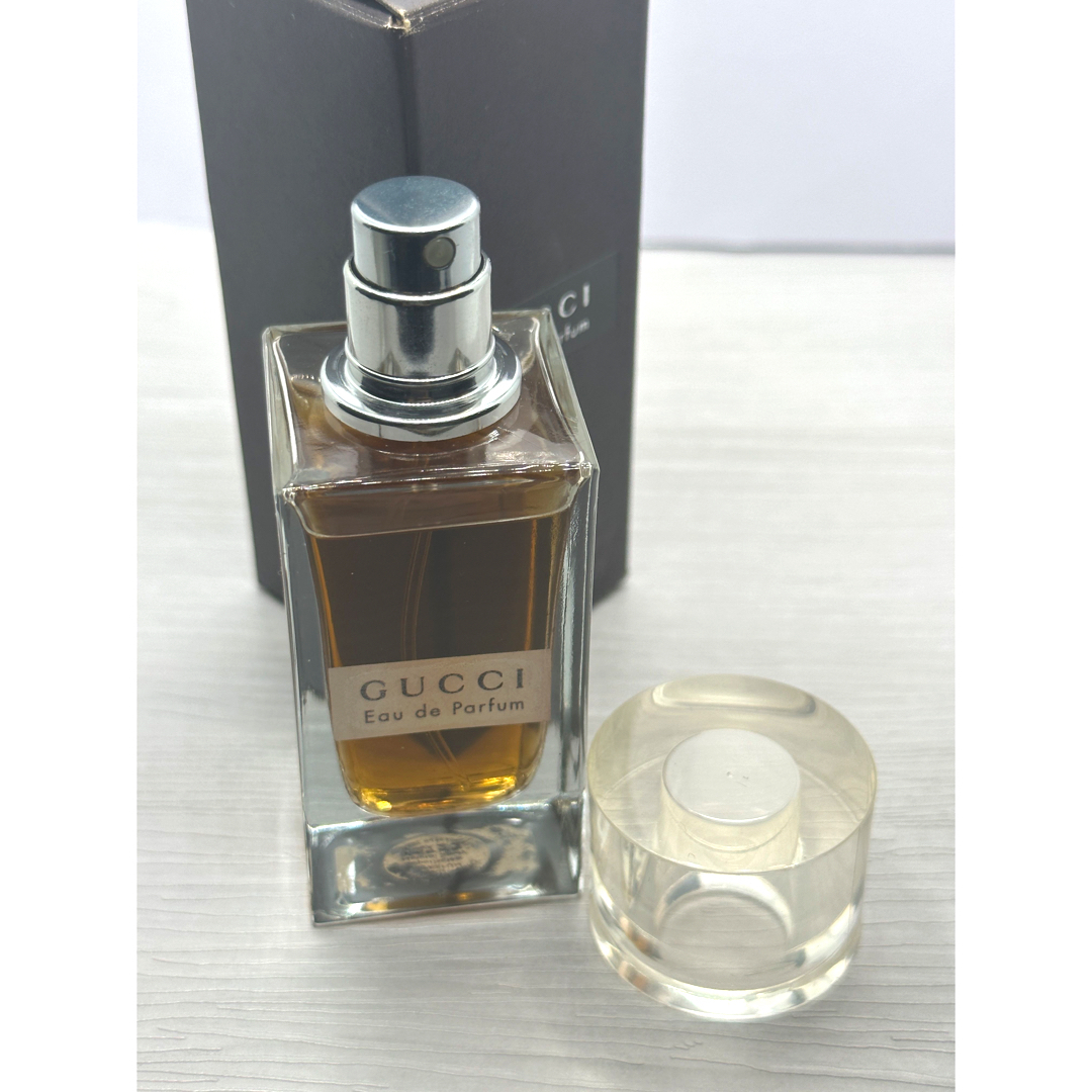 Gucci(グッチ)のGUCCI グッチ　オードパルファム30ml 廃盤品 コスメ/美容の香水(香水(女性用))の商品写真