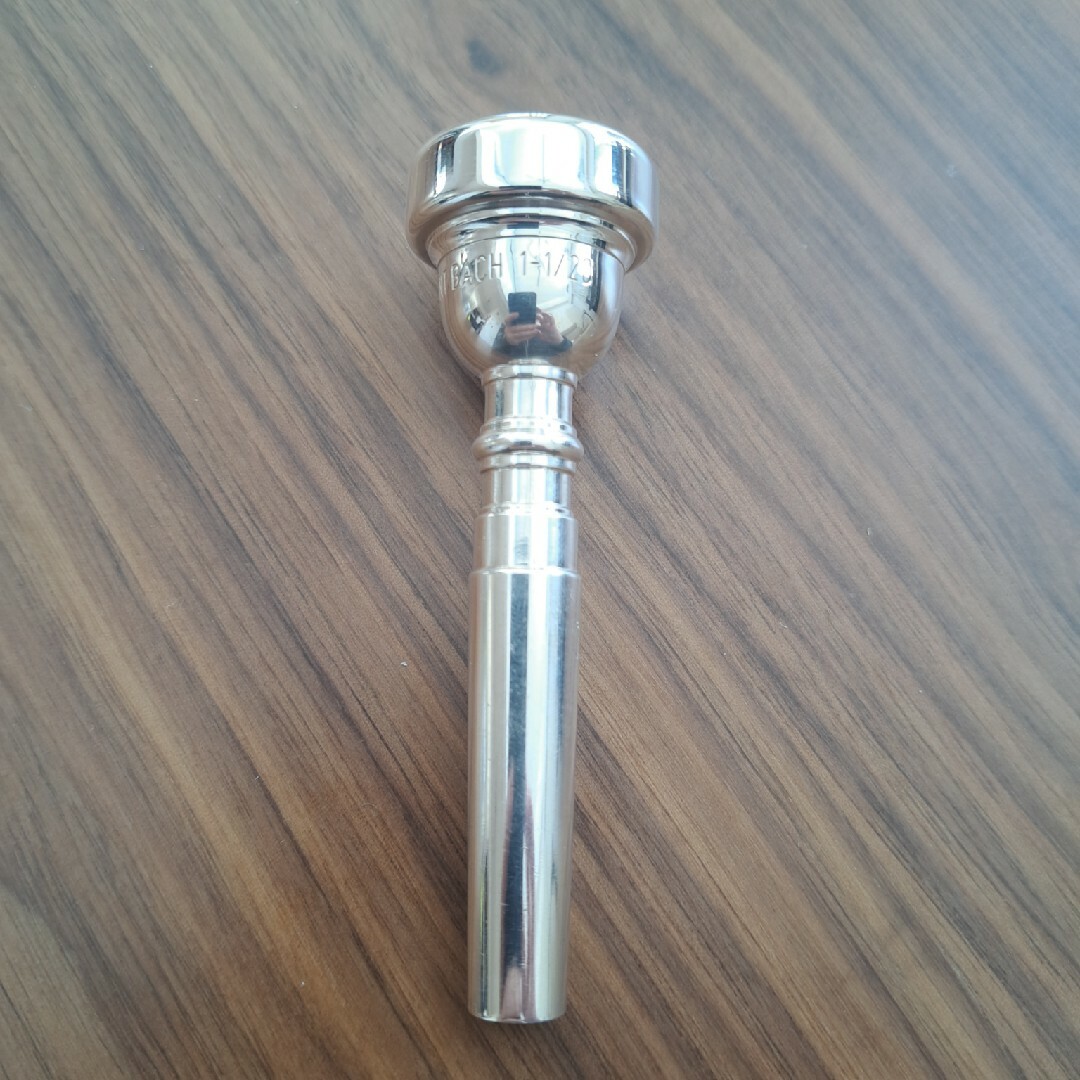 BACH(バッハ)のvincent bach trumpet mouthpiece 1-1/2C 楽器の管楽器(トランペット)の商品写真