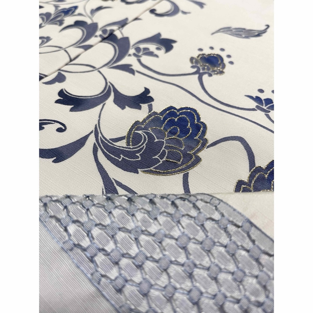 特選作家物訪問着【汕頭(スワトウ)刺繍・金駒刺繍◇華更紗】白 特選作家物訪問着【汕頭(スワトウ)刺繍・金駒刺繍◇華更紗】白