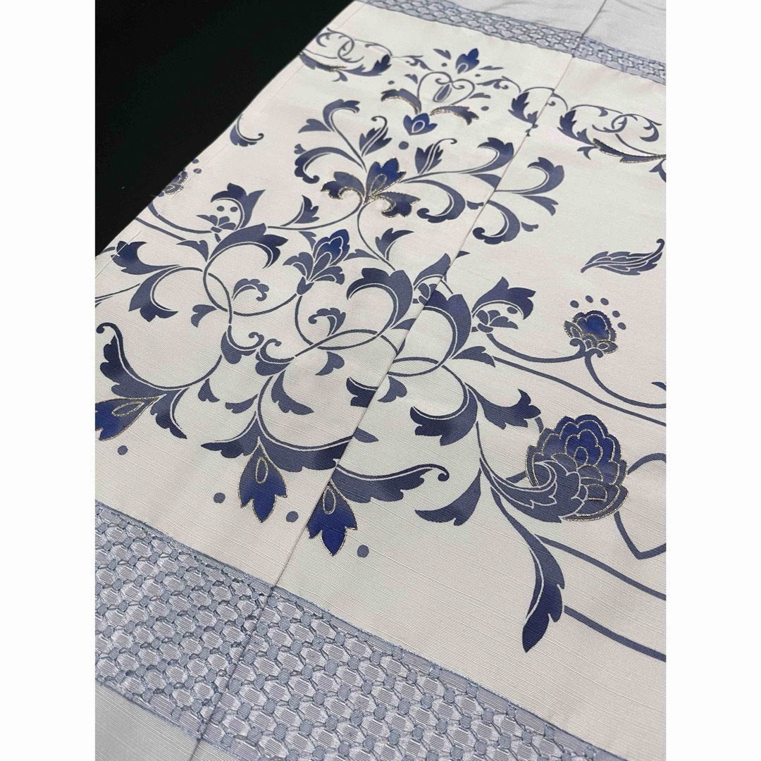 特選作家物訪問着【汕頭(スワトウ)刺繍・金駒刺繍◇華更紗】白 特選作家物訪問着【汕頭(スワトウ)刺繍・金駒刺繍◇華更紗】白