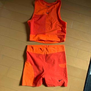 ナイキ(NIKE)のNIKEスポーツセットアップ(トレーニング用品)