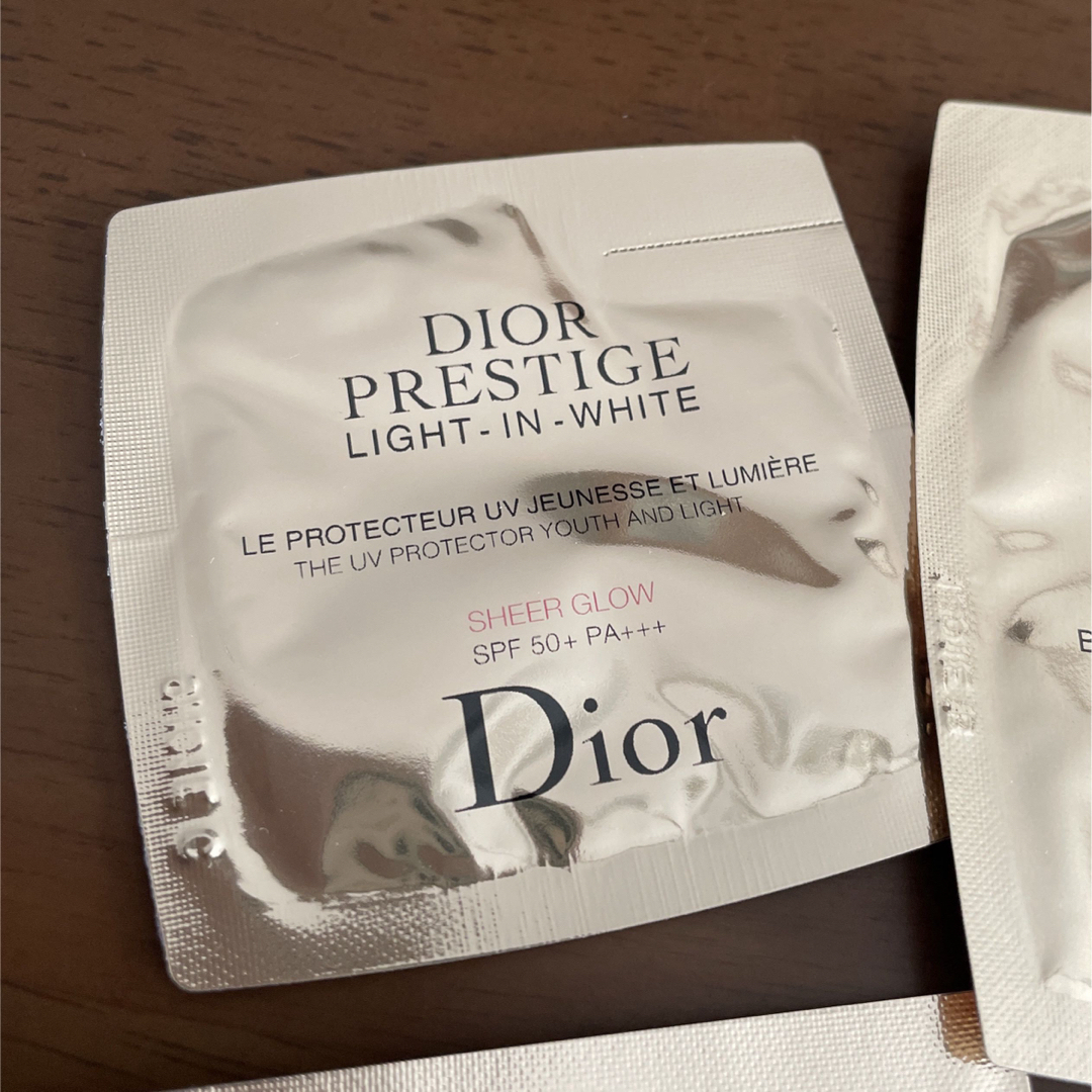 Christian Dior(クリスチャンディオール)のDiorプレステージ　サンプル7点　ディオール コスメ/美容のキット/セット(サンプル/トライアルキット)の商品写真