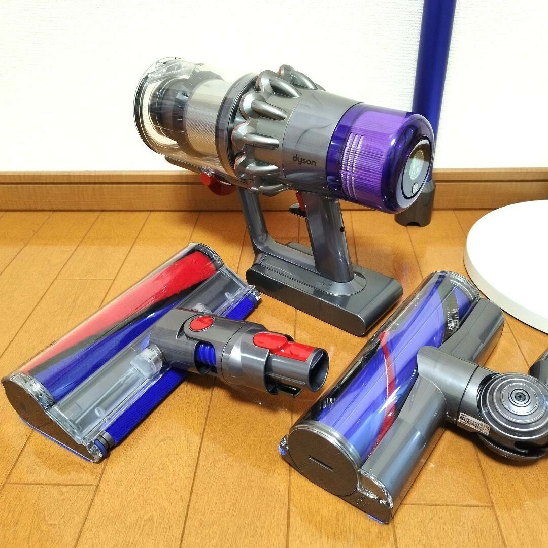 Dyson(ダイソン)の【64分】dyson SV14 / V11 Absolute PRO スマホ/家電/カメラの生活家電(掃除機)の商品写真