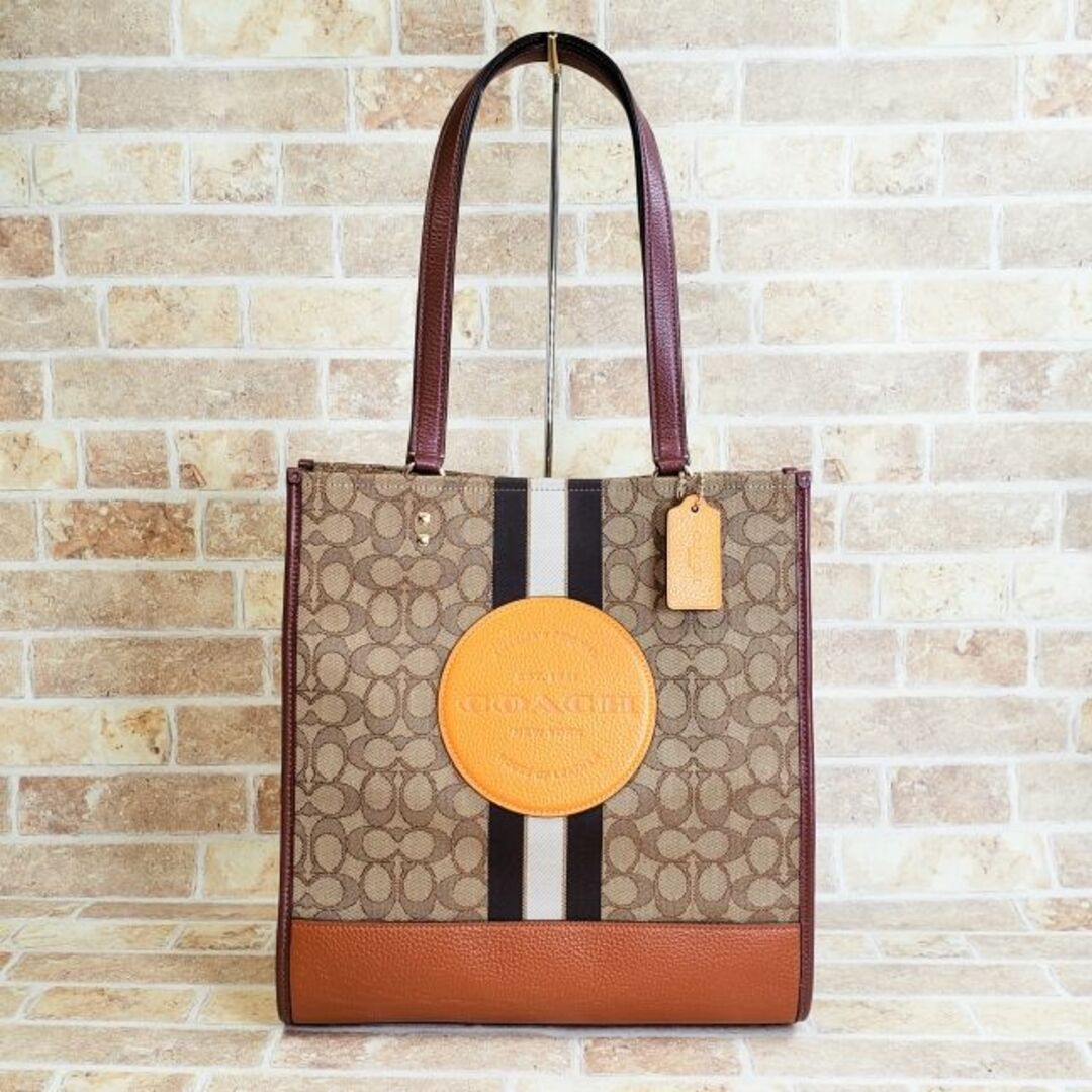 COACH - 美品 コーチ ☆ デンプシー トートバッグ シグネチャー COACH - 美品 コーチ ☆ デンプシー トートバッグ シグネチャー