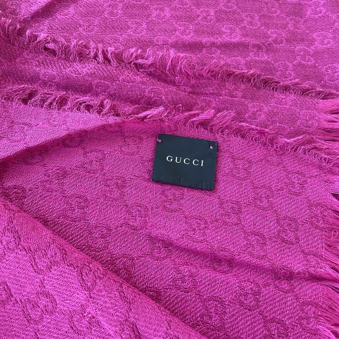 Gucci(グッチ)のGUCCI ストール レディースのファッション小物(ストール/パシュミナ)の商品写真