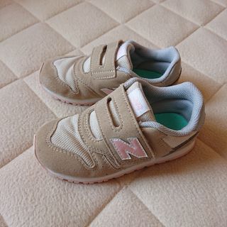 ニューバランス(New Balance)のNew Balance ☆ IZ373 / EE2 (16.5cm)(スニーカー)