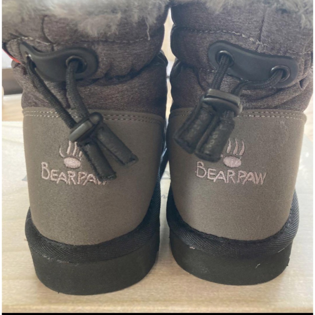 BEARPAW(ベアパウ)のベアパウ　スノーブーツ　ショートブーツ　BEARPAW 防水 レディースの靴/シューズ(ブーツ)の商品写真