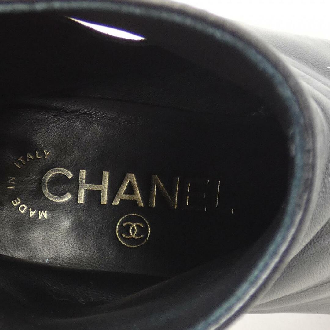 CHANEL(シャネル)のシャネル CHANEL ブーツ レディースの靴/シューズ(ブーツ)の商品写真