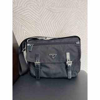 プラダ(PRADA)の★プラダ★メッセンジャーバッグ★斜め掛けショルダー★黒★ブラック★BT6671(ショルダーバッグ)