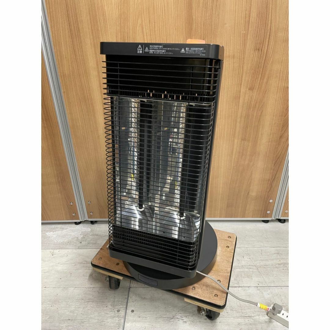 DAIKIN - 【中古】ダイキン 遠赤外線暖房機 セラムヒート ERFT11VS-H