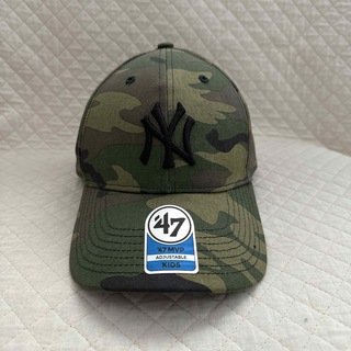 フォーティセブン(47 Brand)の新品　キャップ帽子　ニューヨーク購入　47ブランド　 迷彩柄　可愛いです(帽子)