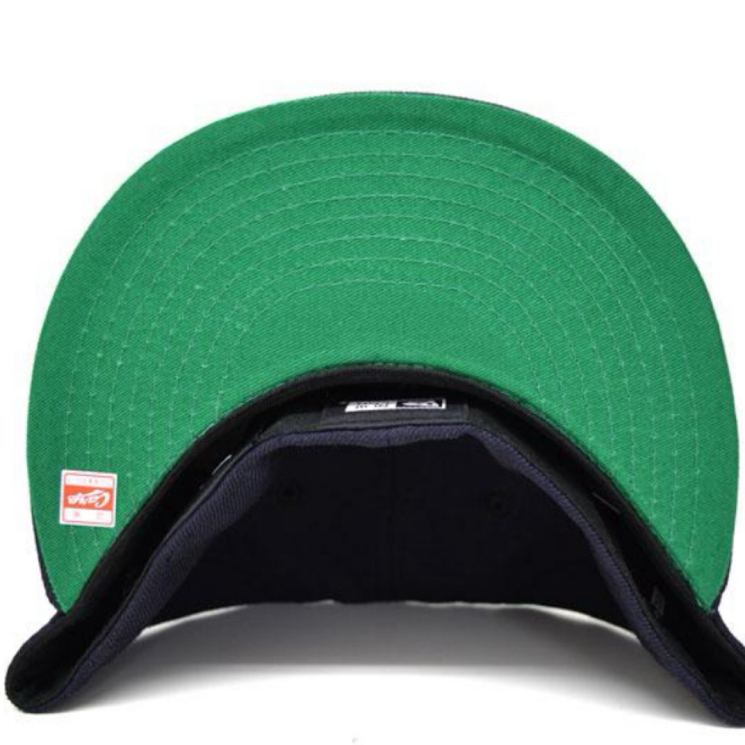 NEW ERA(ニューエラー)の「美品」ニューエラ　広島カープ74/1  57.7センチ メンズの帽子(キャップ)の商品写真