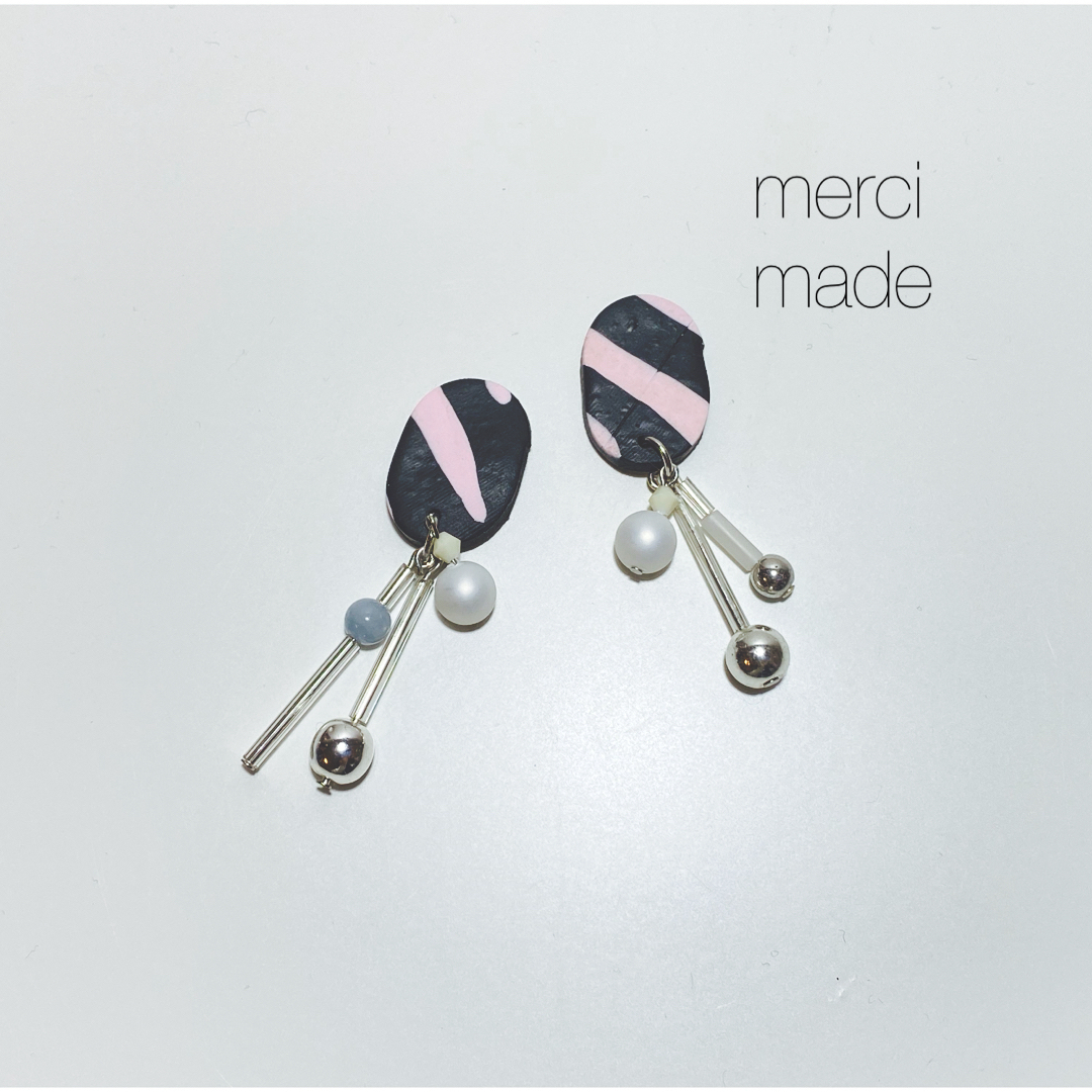 MM6(エムエムシックス)の№782  pink stripe＋beads(Valentine's-Day) レディースのアクセサリー(ピアス)の商品写真