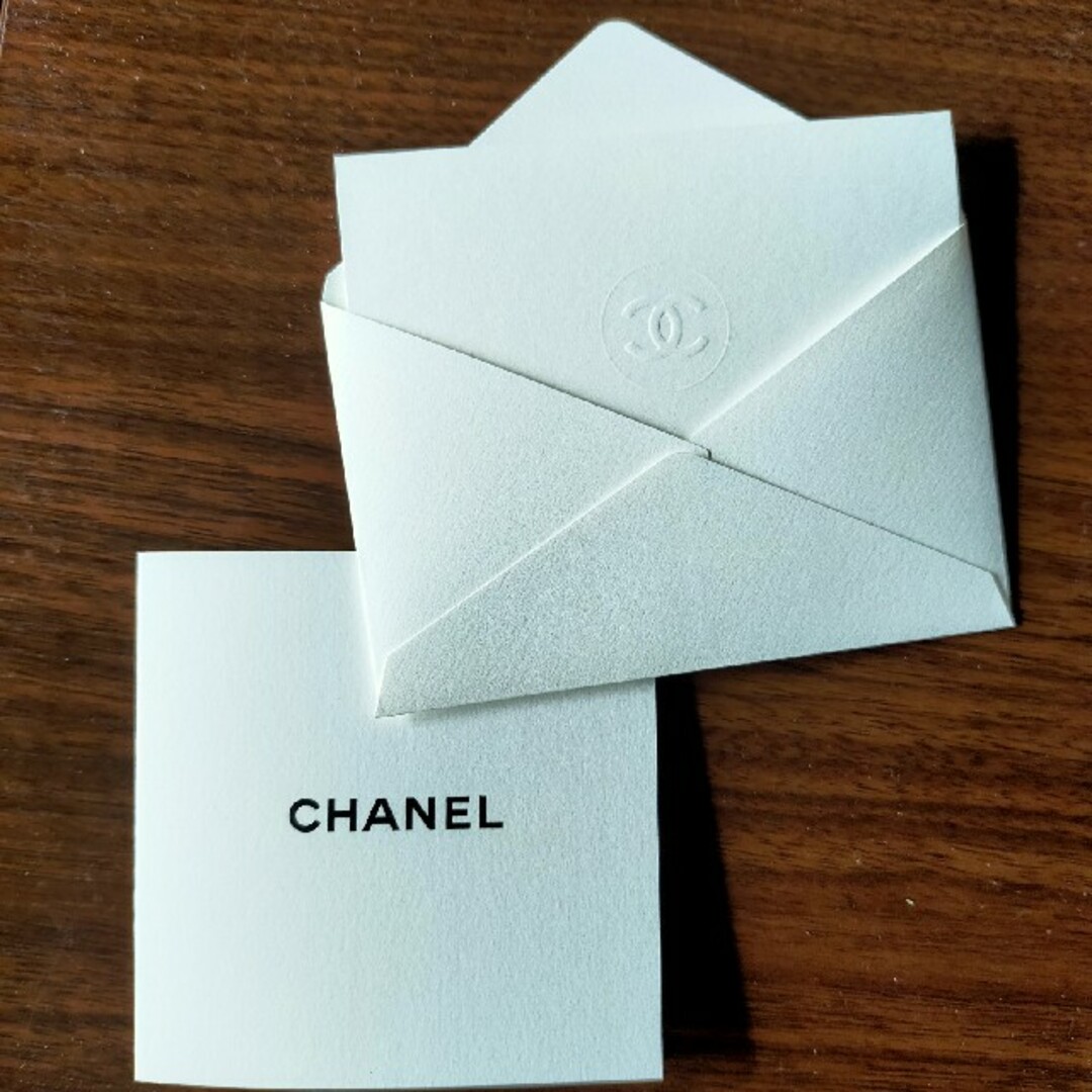 CHANEL(シャネル)のシャネル　メッセージカード ハンドメイドの文具/ステーショナリー(カード/レター/ラッピング)の商品写真