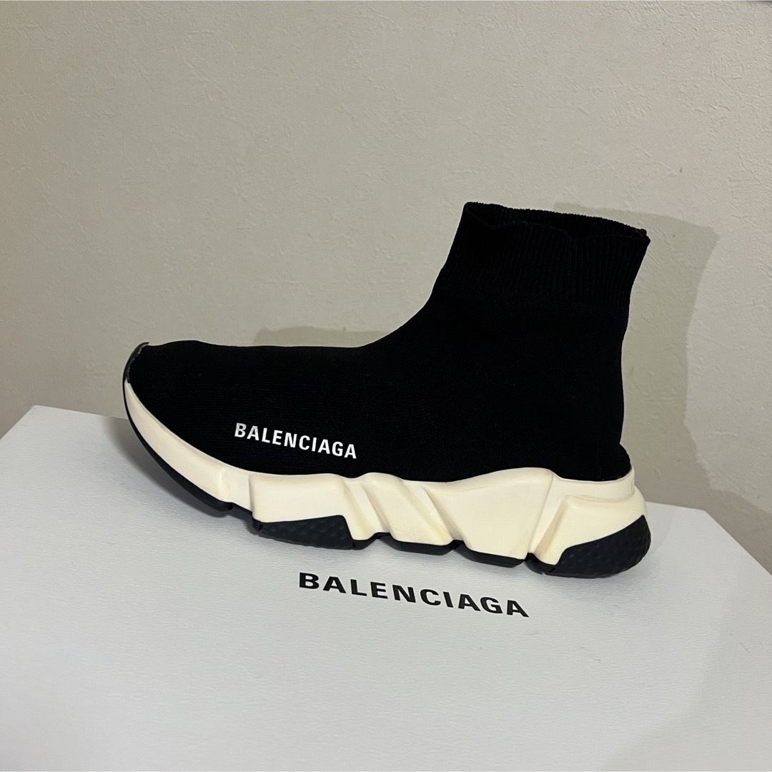 Balenciaga(バレンシアガ)のSupleaks様　付属品：箱付き、保存袋 レディースの靴/シューズ(スニーカー)の商品写真