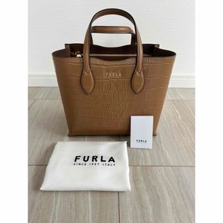 Furla - フルラ FURLA パイパー M VANIGLIA 新品 春色新作 ショルダー