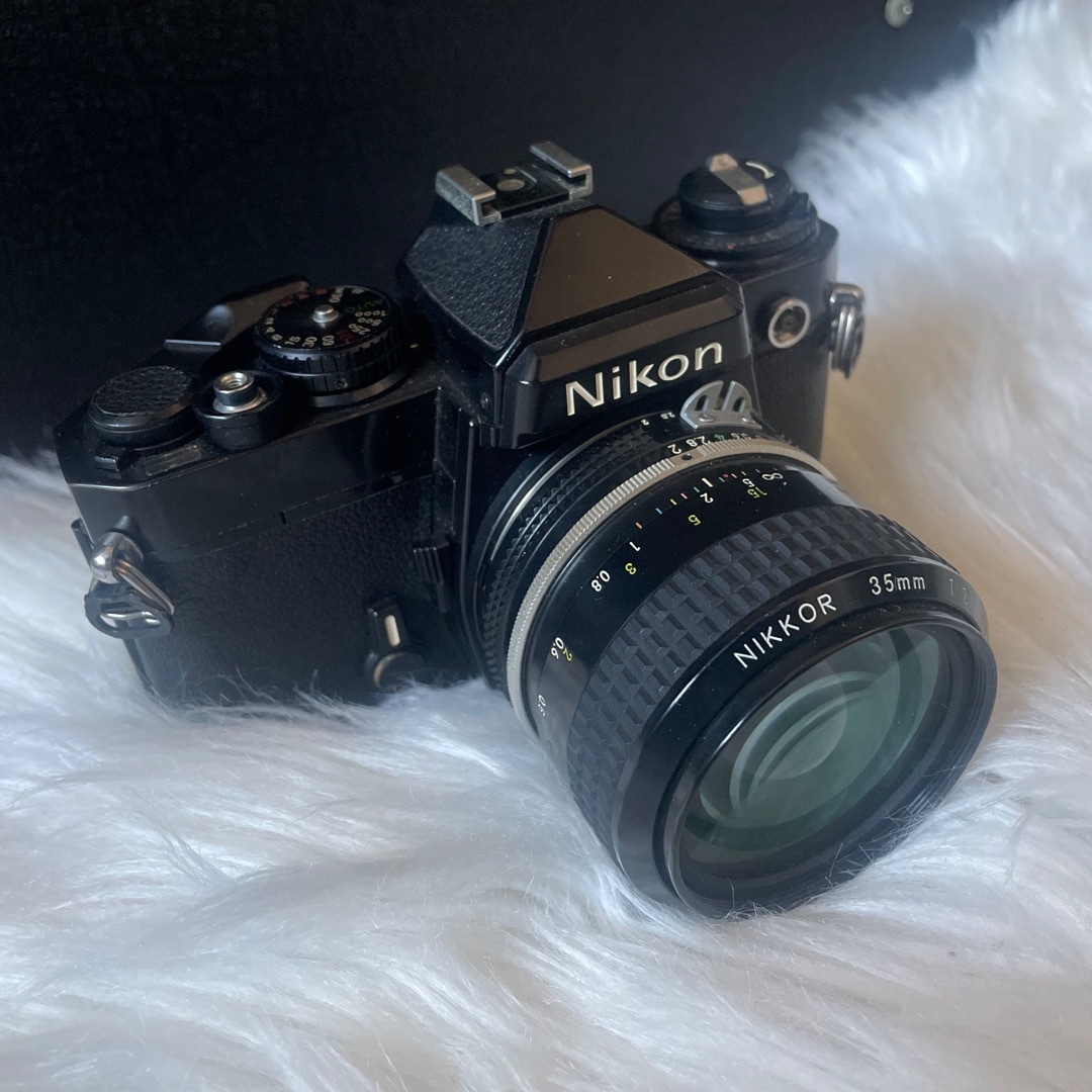 Nikon(ニコン)のNikon FM ブラック＋35mm レンズ  スマホ/家電/カメラのカメラ(フィルムカメラ)の商品写真