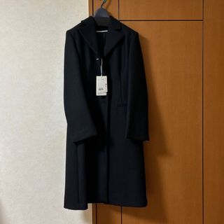 コス(COS)のCos コート black 新品未使用品(ロングコート)