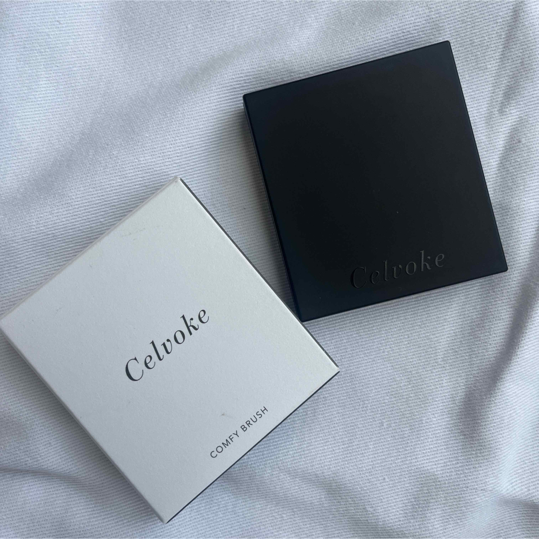 Celvoke(セルヴォーク)のCelvoke  セルヴォーク　カムフィー　ブラッシュ04 コスメ/美容のベースメイク/化粧品(チーク)の商品写真