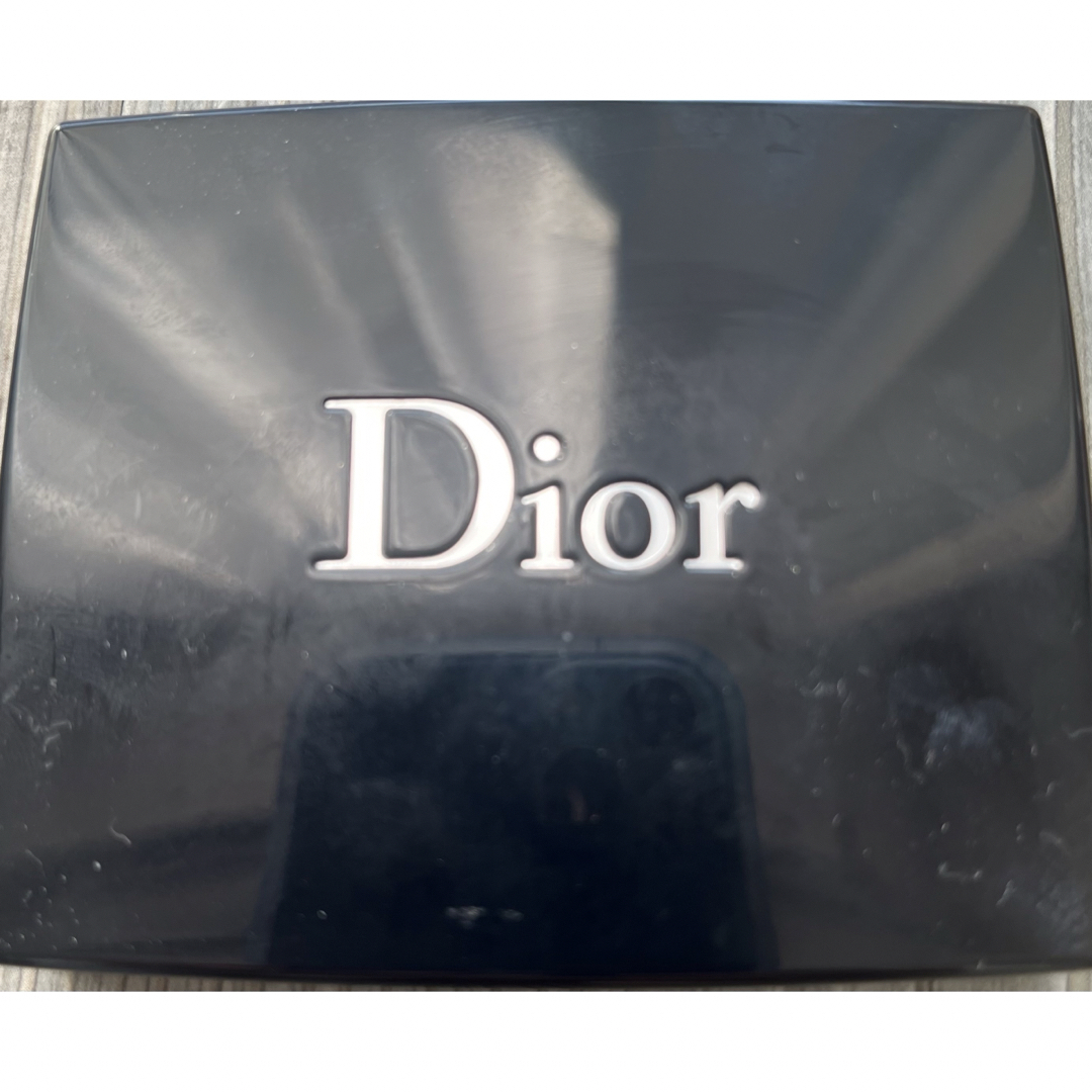 Dior(ディオール)の🌷DIOR アイシャドウ コスメ/美容のベースメイク/化粧品(アイシャドウ)の商品写真