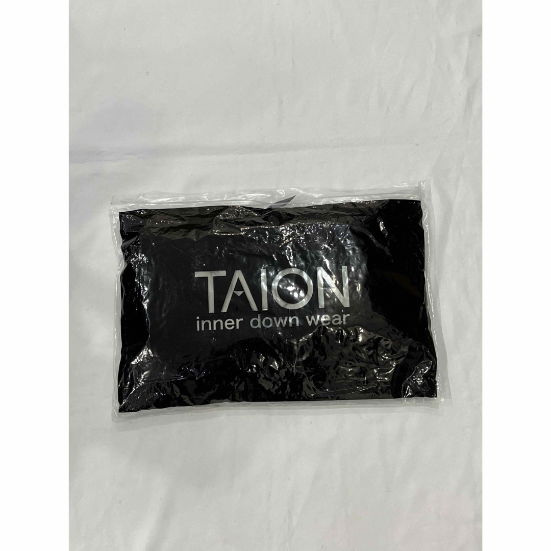 TAION(タイオン)の新品未使用　TAION  ダウンベスト メンズのジャケット/アウター(ダウンベスト)の商品写真
