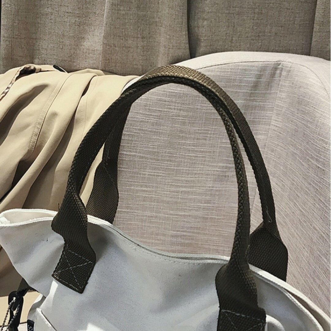 2wayキャンバストートバッグ ショルダー ホワイト新品未使用品 レディースのバッグ(トートバッグ)の商品写真