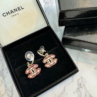 シャネル ピアス（レッド/赤色系）の通販 50点 | CHANELのレディースを ...