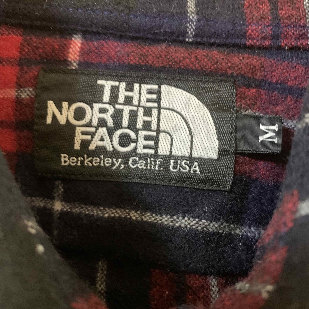 THE NORTH FACE(ザノースフェイス)の美品　日本製　ノースフェイス　チェック　ネルシャツ メンズのトップス(シャツ)の商品写真