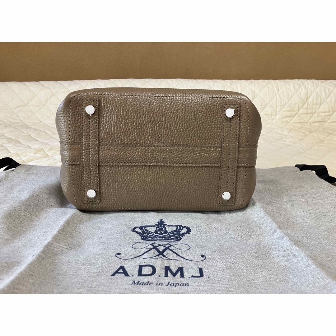 A.D.M.J.(エーディーエムジェイ)のADMJ  ボトムアクセントトート　23cm レディースのバッグ(トートバッグ)の商品写真