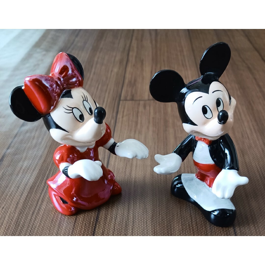 Disney(ディズニー)のディズニー　ソルト&ペッパー入れ インテリア/住まい/日用品のキッチン/食器(容器)の商品写真