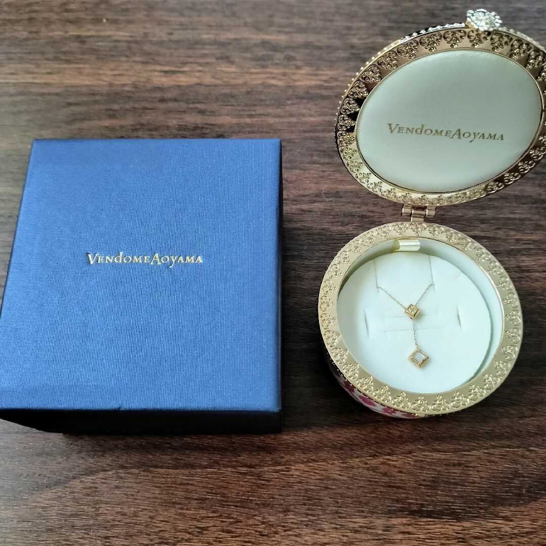 Vendome Aoyama(ヴァンドームアオヤマ)のヴァンドーム青山 2022年 クリスマス ダイヤモンド ネックレス K18YG レディースのアクセサリー(ネックレス)の商品写真