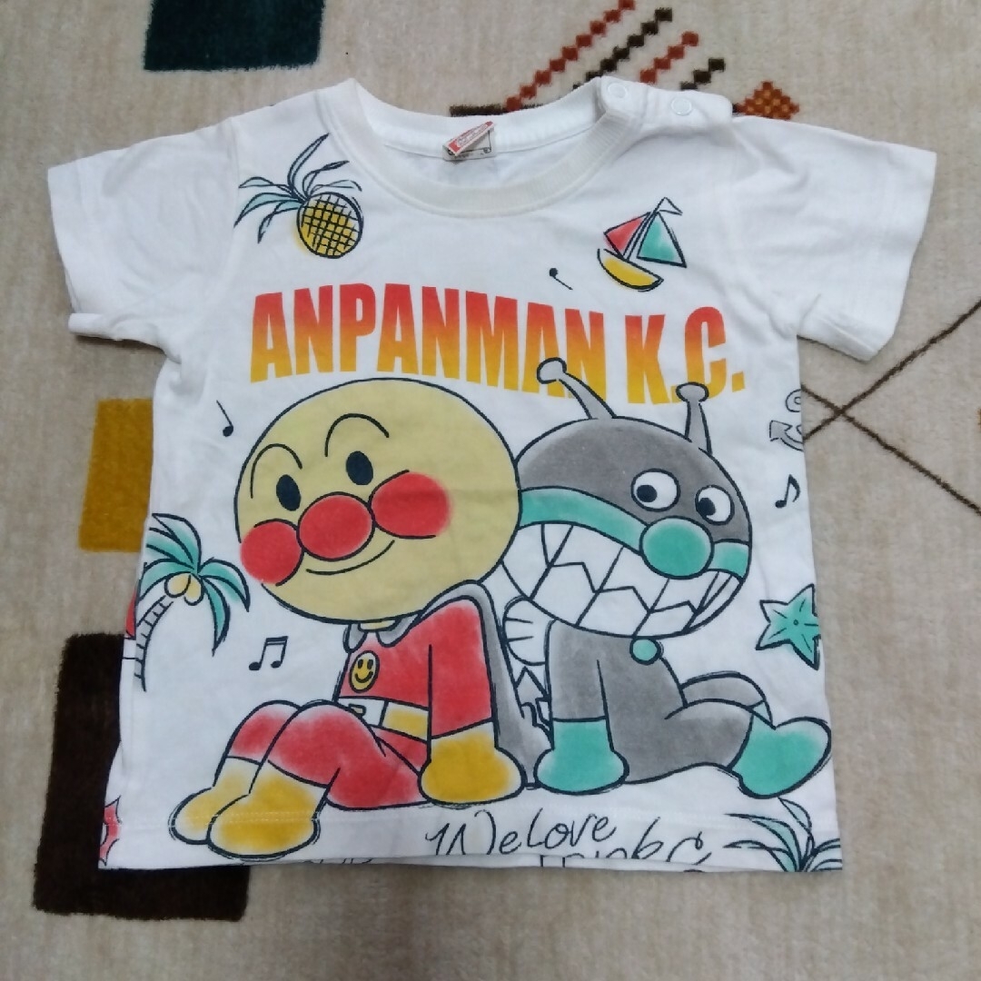 ANPANMAN KIDS COLLECTION(アンパンマンキッズコレクション)のアンパンマンキッズコレクション　90　Tシャツ　2枚 キッズ/ベビー/マタニティのキッズ服男の子用(90cm~)(Tシャツ/カットソー)の商品写真