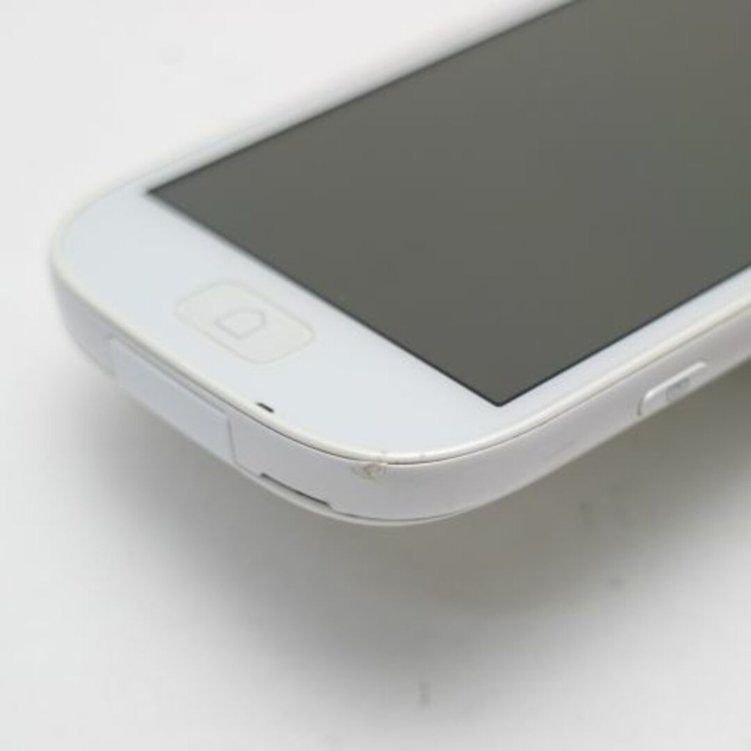 富士通(フジツウ)のF-06F らくらくスマートフォン3 ホワイト M333 スマホ/家電/カメラのスマートフォン/携帯電話(スマートフォン本体)の商品写真