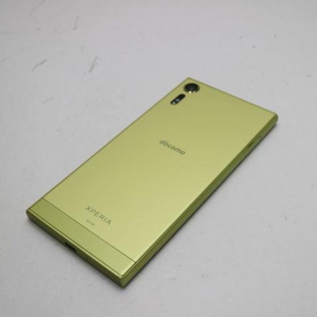 Xperia(エクスペリア)のSO-03J Xperia XZs シトラス 白ロム SIMロック解除済み M555 スマホ/家電/カメラのスマートフォン/携帯電話(スマートフォン本体)の商品写真