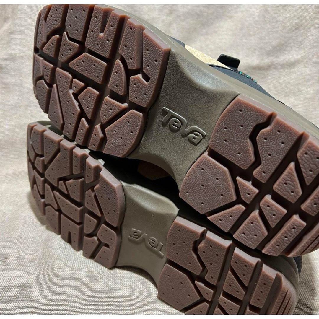 Teva(テバ)のTeva REVIVE '94 MID 25.0cm  スポーツ/アウトドアのアウトドア(登山用品)の商品写真