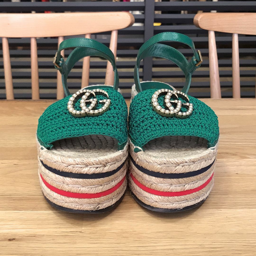 Gucci(グッチ)の超美品 グッチ GGマーモント プラットフォーム エスパドリーユサンダル 35 レディースの靴/シューズ(サンダル)の商品写真