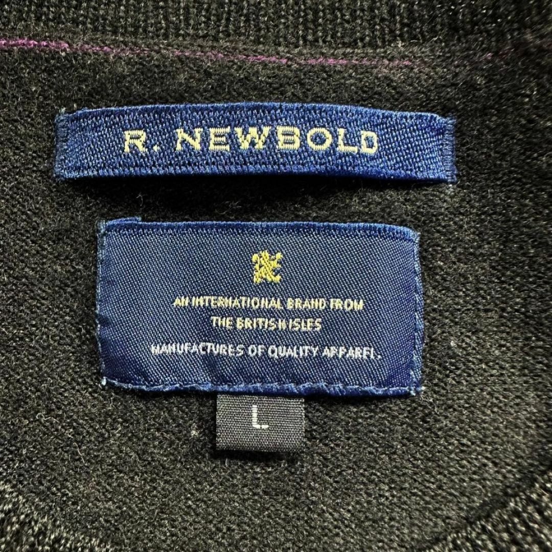 R.NEWBOLD(アールニューボールド)のR.NEWBOLDレディースニット　ワンポイント刺繍　トップス　ブラック黒【L】 レディースのトップス(ニット/セーター)の商品写真