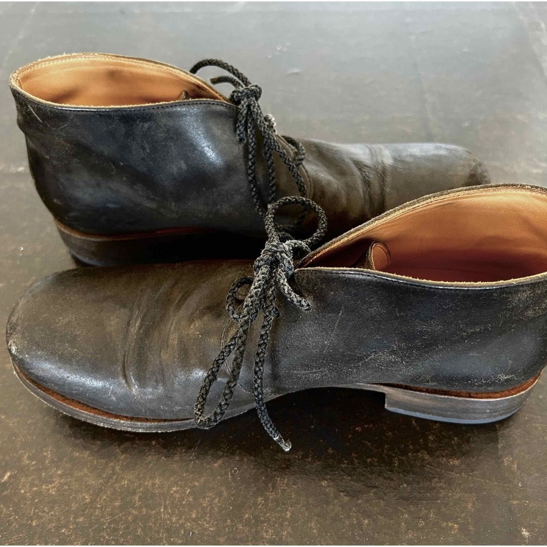 GUIDI(グイディ)のan.plus.n 3 HOLE CHUKKA BOOTS メンズの靴/シューズ(ブーツ)の商品写真